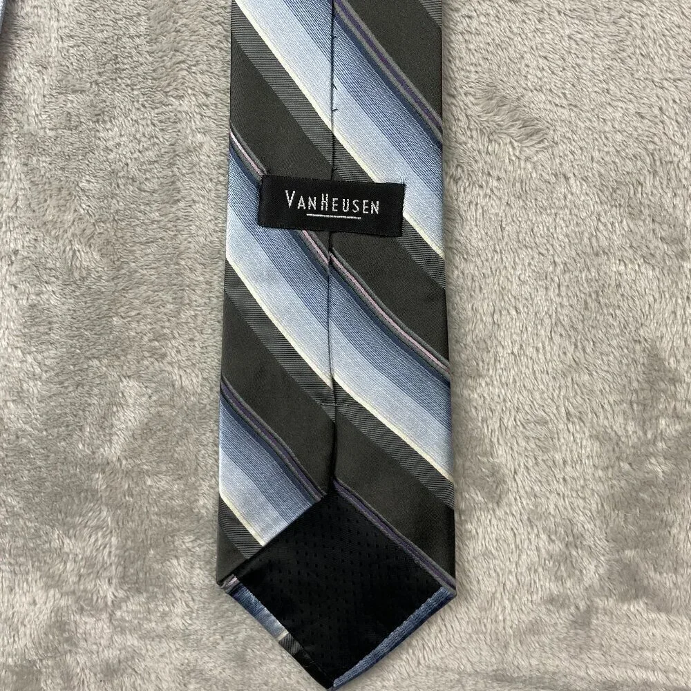 Van Heusen Men's Classic 100% Silk Neck Tie